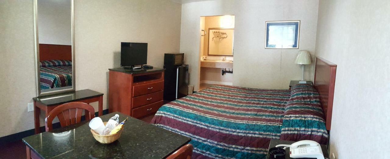 Atrium Inn&Suites Galloway Township Exterior foto
